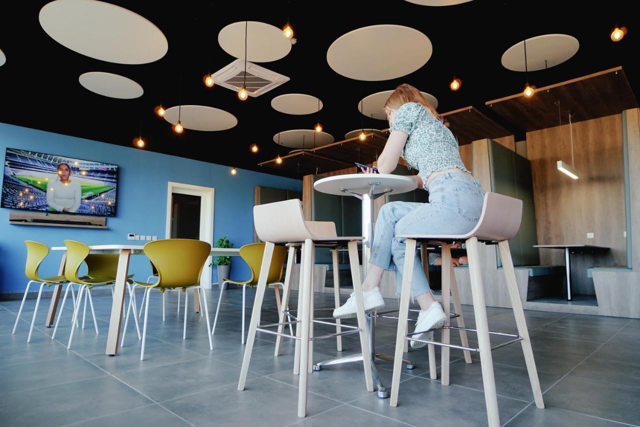 Хостел Campus Hub Мсіда Екстер'єр фото